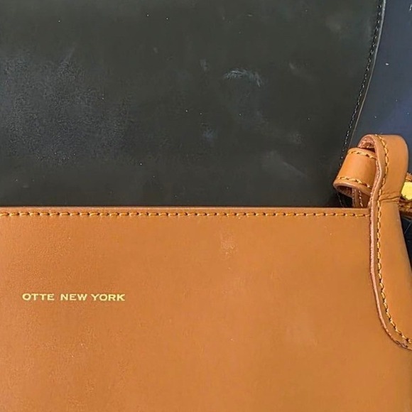 Otte New York Tan Leather Greenwich Saddle Bag Italy - Picture 3 of 13